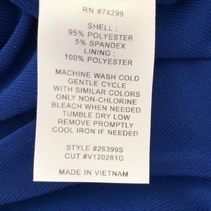 Sweet Storm Dresses - Medium Stunning dress in blue, has 2 pockets Sweet Storm Dresses - Medium Stunning dress in blue, has 2 pockets